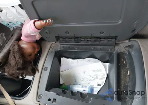 2003 Chevrolet Avalanche 1500 из США, поврежденный, VIN 3GNEK13T53G306520